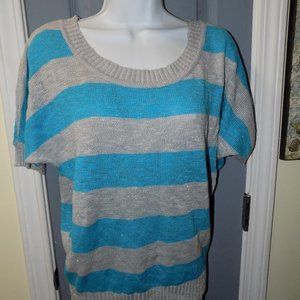Lei Lake Blue Striped Short Sleeve Sweater Size L Women's NEW